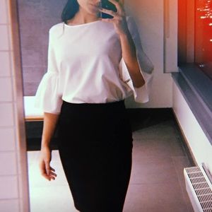 White flowy wide arm blouse w back detail